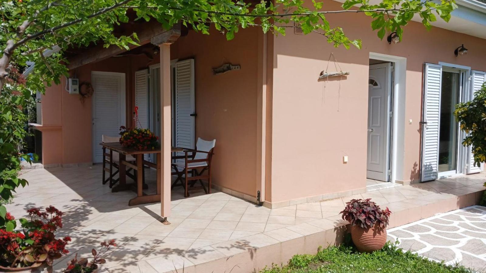 Villa Ioannidis Parga Exterior foto